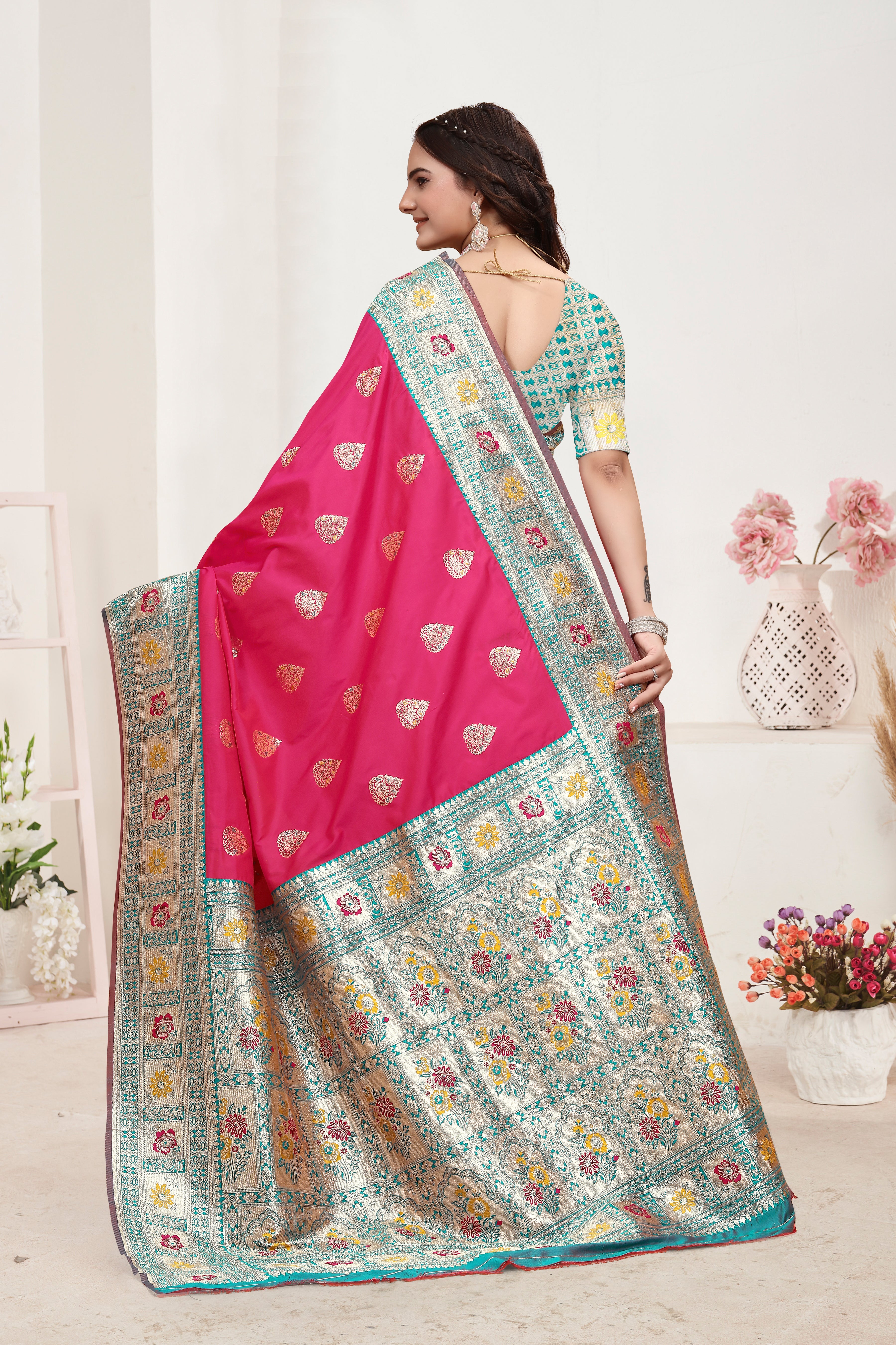 Banarasi Silk Rani Pink Contrast Saree